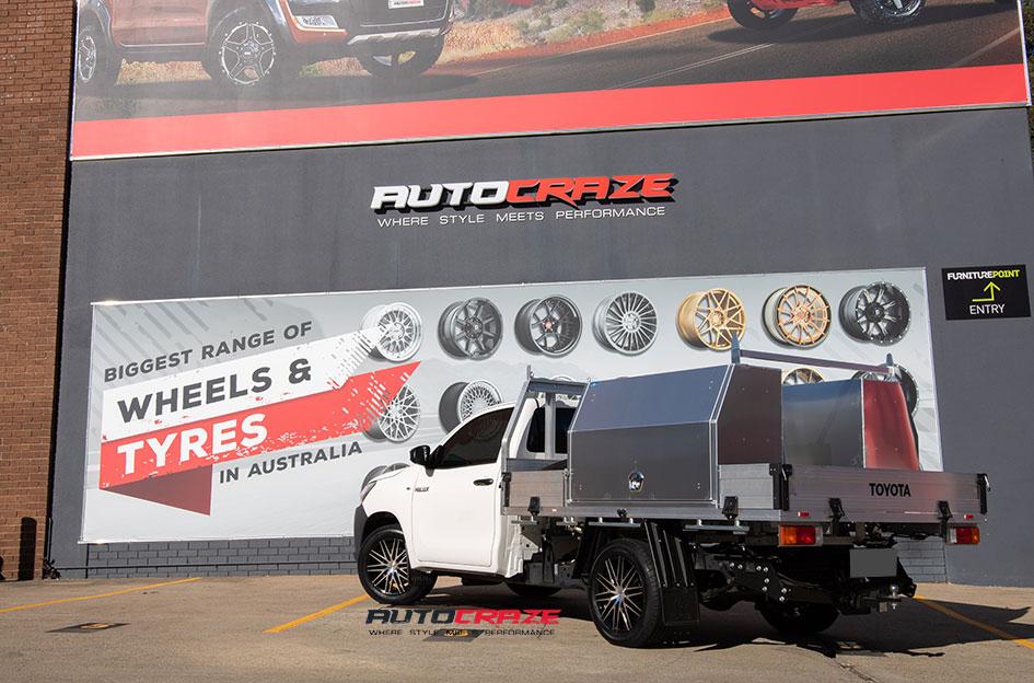 TOYOTA HILUX N80 4WD HE880 GLOSS BLACK MACHINED FACE